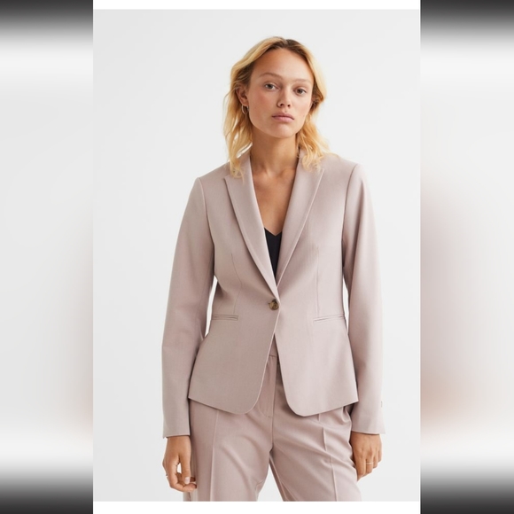 🌸 H&M 🌸 Pale pink blazer - Picture 10 of 13